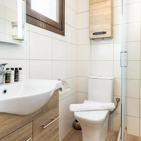 Entheos Center Kefalonia * Argostoli (Kefalonia)